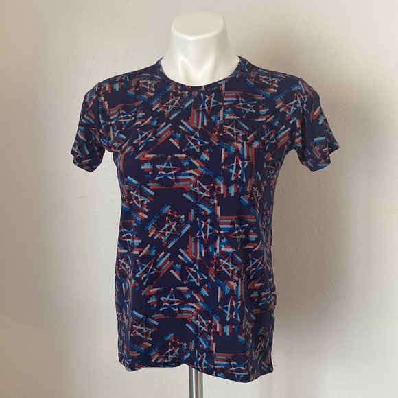 LuLaRoe American Flag Top - Picture 1 of 7